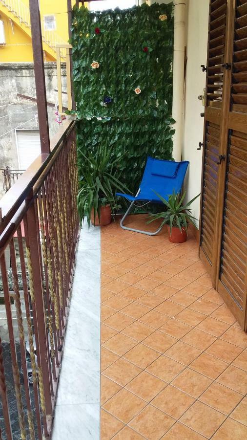 Vacanze Da Angela - Orto Botanico Napoli Bagian luar foto